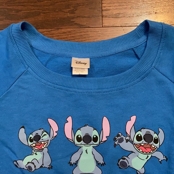 NWOT Lilo & Stitch Sequin sweater - Picture 3 of 5
